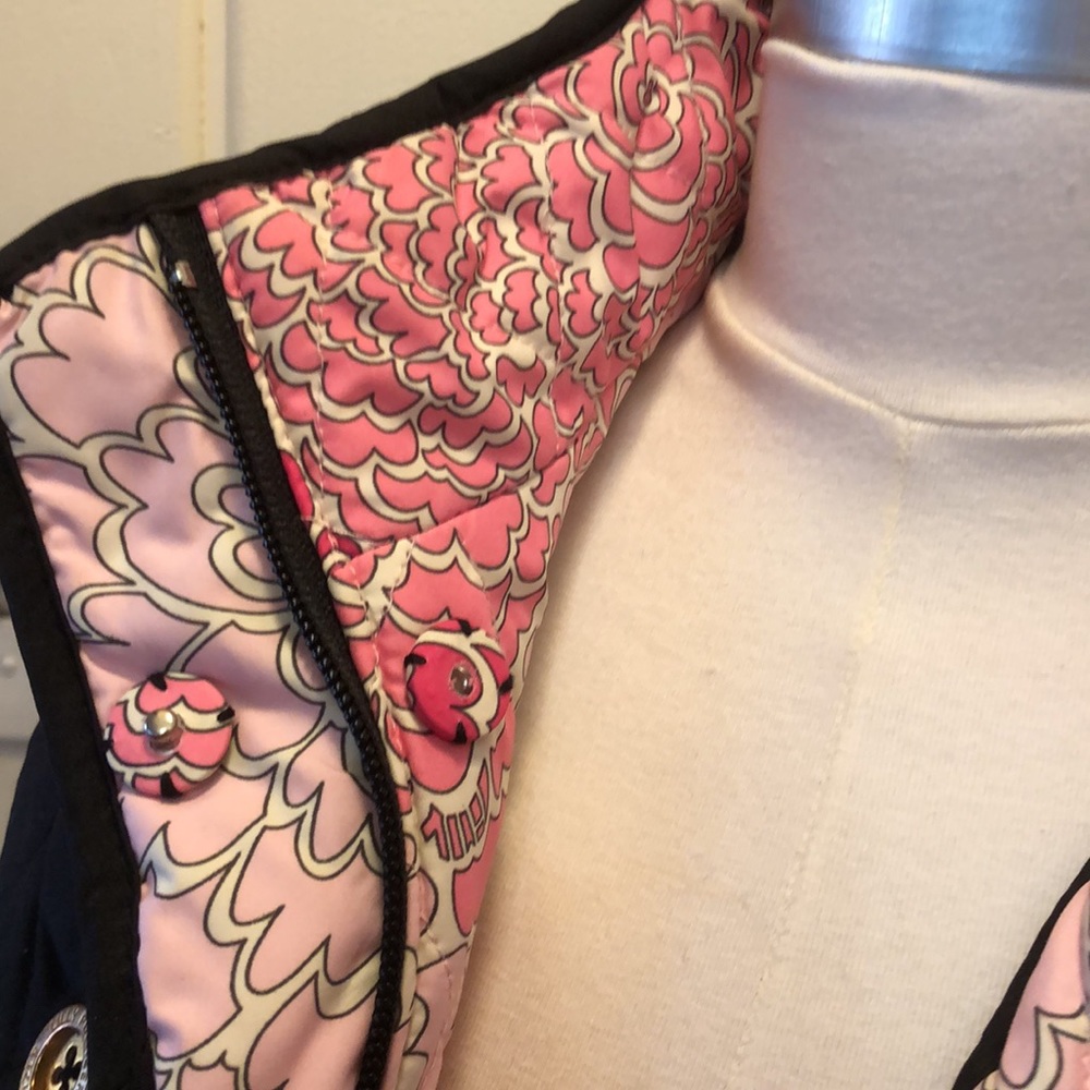 Lilly Pulitzer Double sided Puffer Vest - Picture 10 of 10